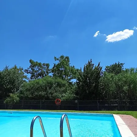 Фермерский дом Podere Cartaio Bio Farm, Private Pool, Airc Сан-Рокко-а-Пилли